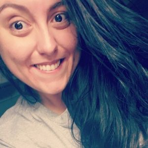 Meet your Posher, Alexandria